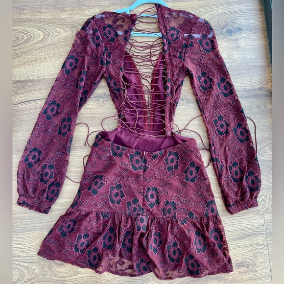 FOR LOVE AND LEMONS | Jolene Lace-Up Burgundy Dress Size S - Host Pick! - Picture 10 of 14